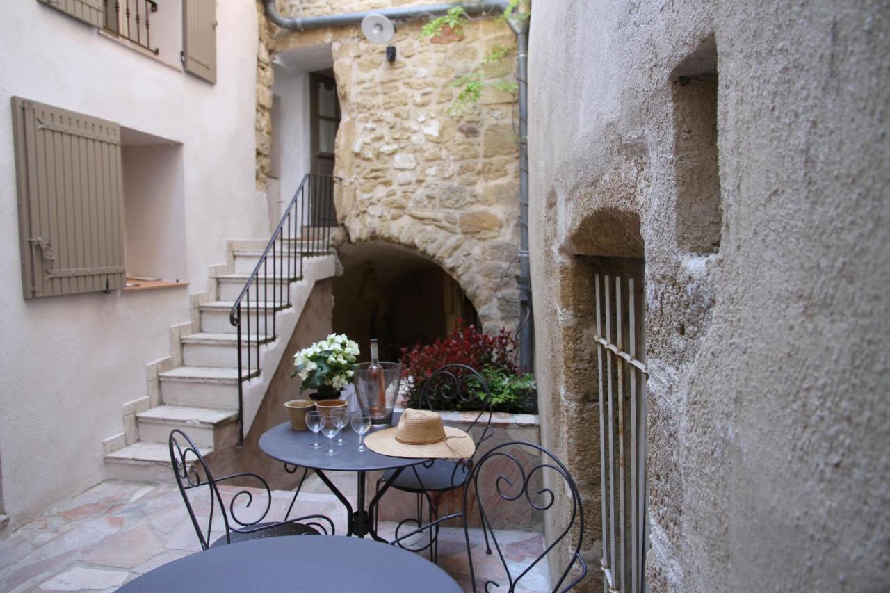 Le Passage Appartement Lourmarin Buitenkant foto
